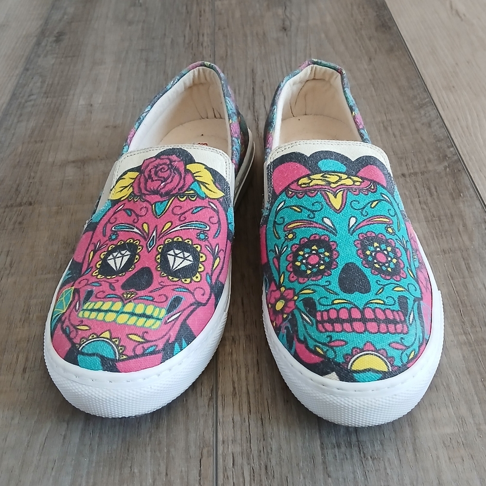 Goby Day of the Dead Canvas Sneakers. Size 39